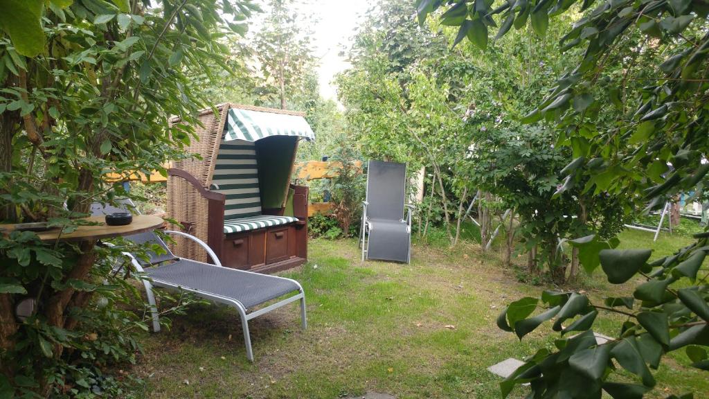 Historische Schule "Ferienwohnung Pauline" I&II room 6